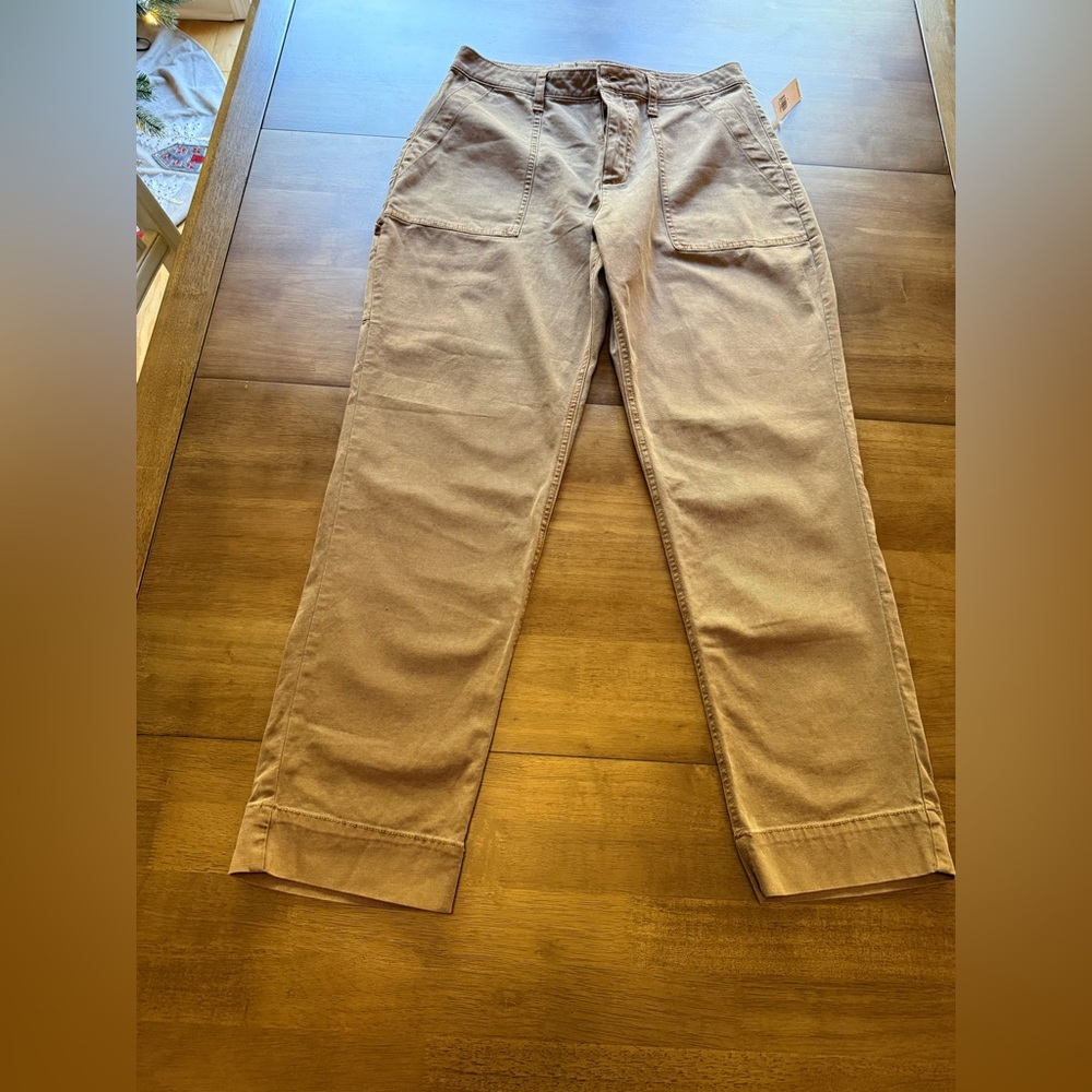 Old Navy NWT Utility Pants – Tan / Khaki | Size 6